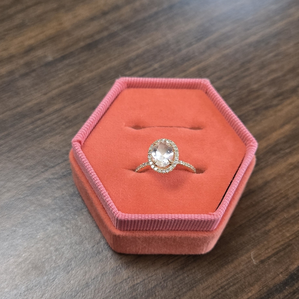 Elegant Rose Gold Pink Morganite Ring